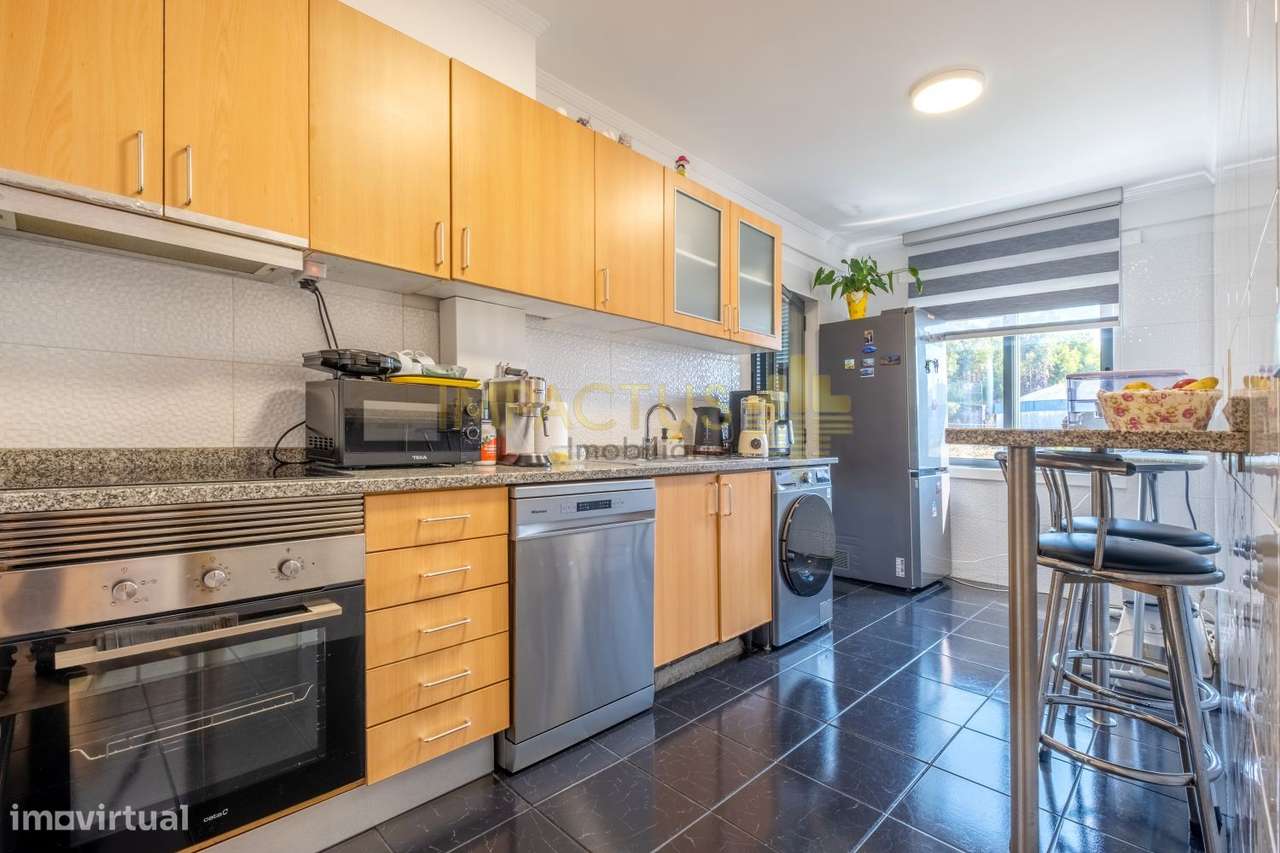 Apartamento T3 renovado em Alfena-8