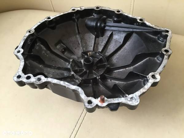 DEKIEL POKRYWA SPRZĘGŁA TRIUMPH TIGER 1050 1261320 - 8