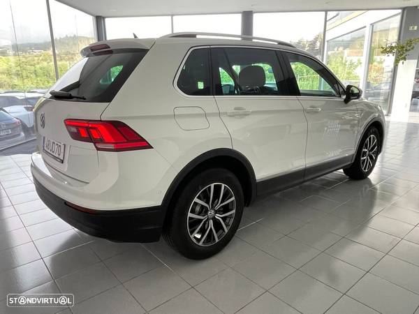 VW Tiguan 1.6 TDI Confortline - 4