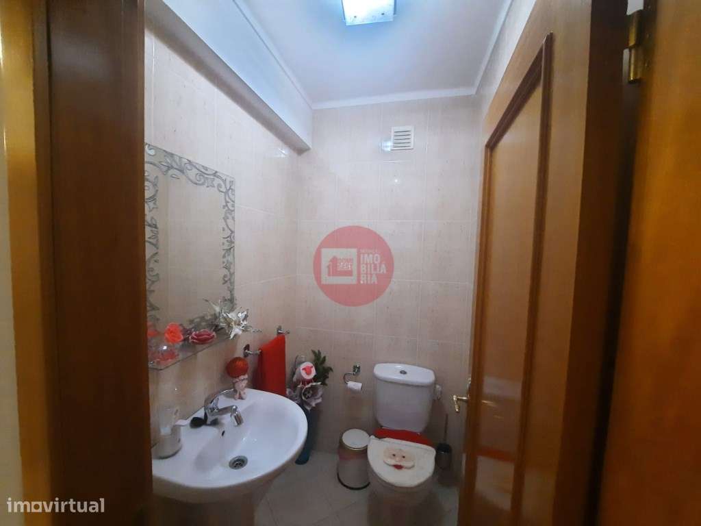 Apartamento T2+1 com Garagem fechada em Vila Nova de Famalicão-7