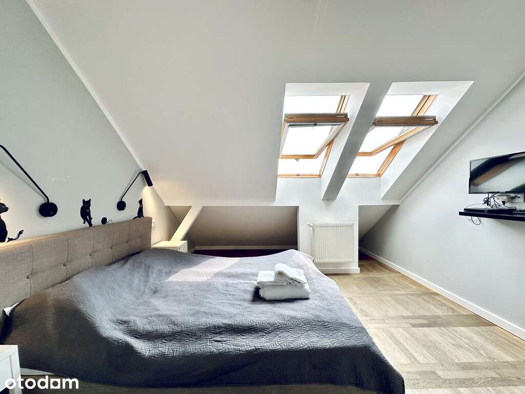 Dwupoziomowy apartament z widokiem na Stare Miasto-14