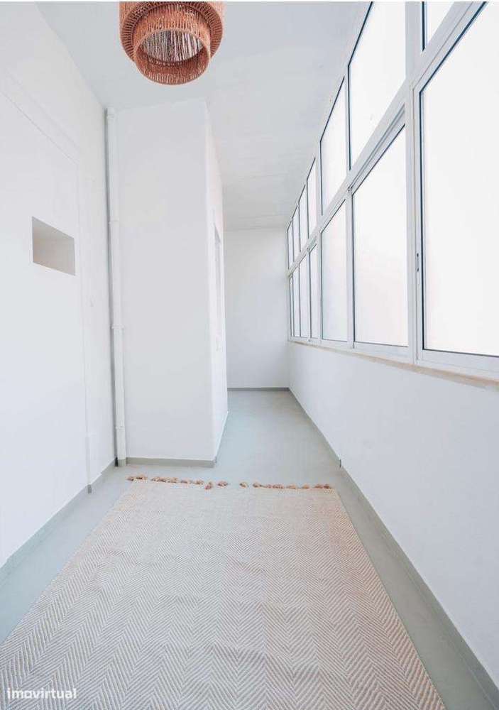 Apartamento T6 na rua de santa Marta , Lisboa - Grande imagem: 5/21