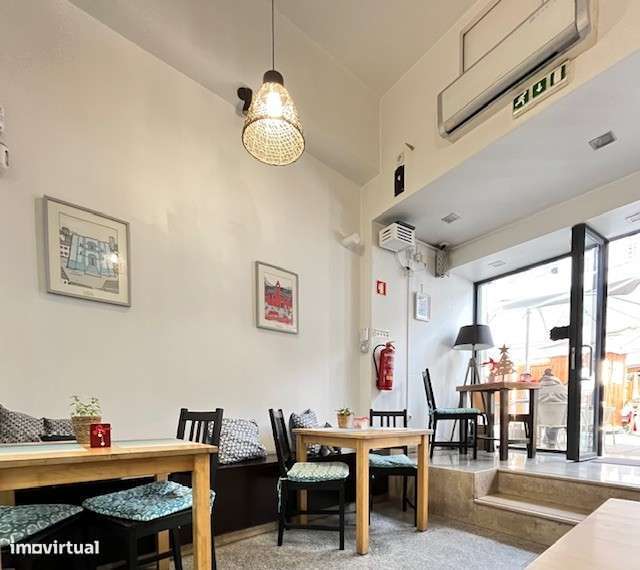 Trespasse para Venda - Restaurante/Bar em Zona Histórica da Cidade - Grande imagem: 2/8