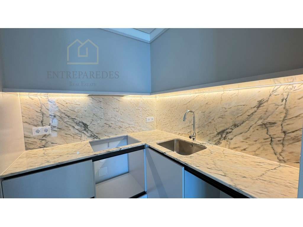 Comprar apartamento T2 duplex com varanda - Maternidade - Cedofeita... - Grande imagem: 5/44