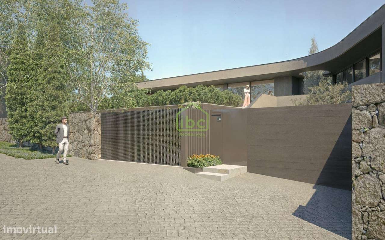 MORADIA DE LUXO T3 COM PISCINA + MORADIA T1 INDEPENDENTE-9