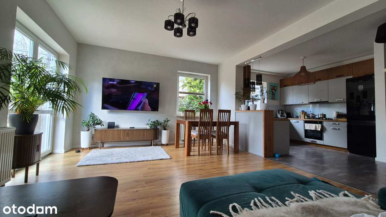 Dom na sprzedaż, 5 pokoi, 130 m², Otrębusy