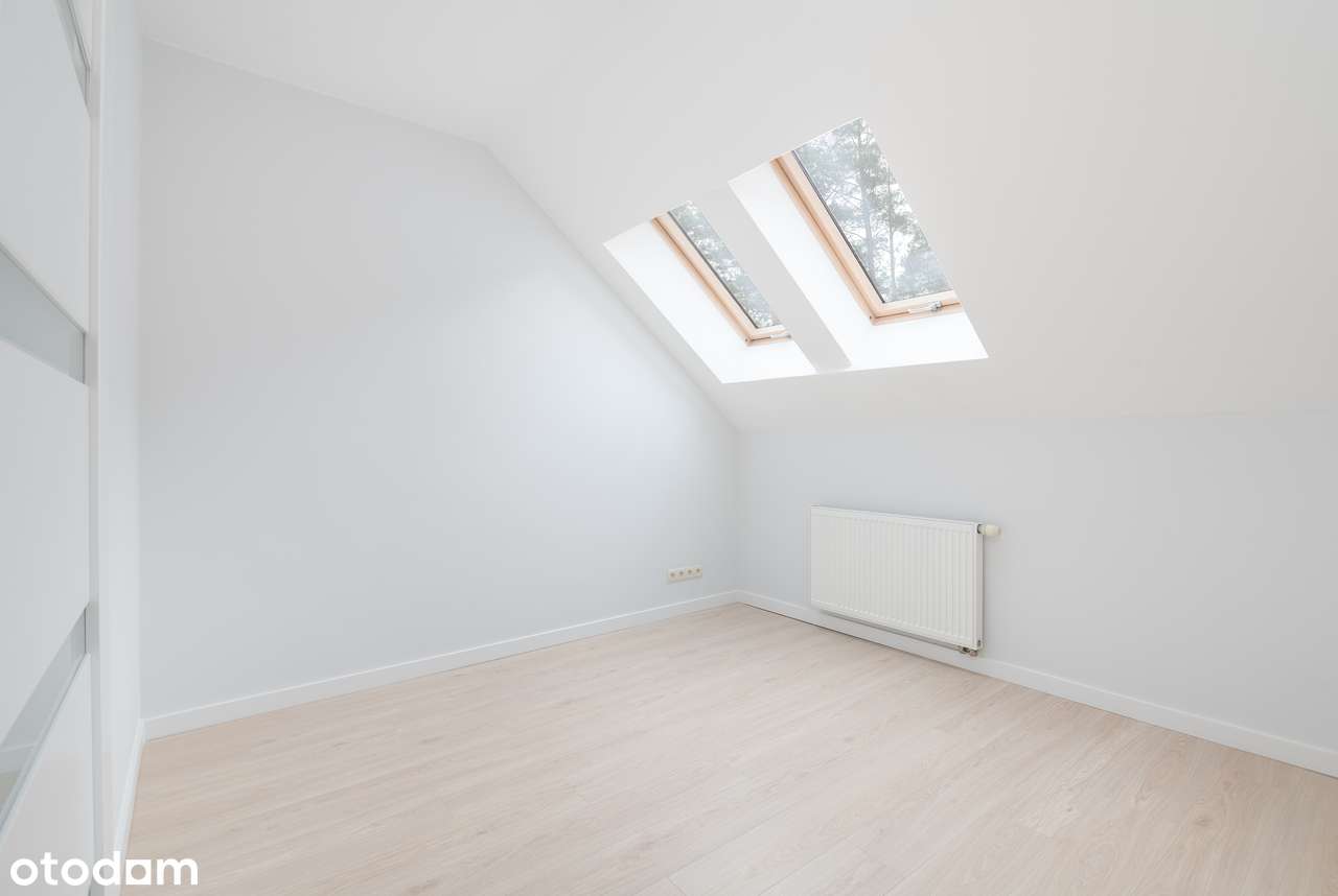 Ponadczasowy, jakościowy dom na dużej działce przy lesie-16