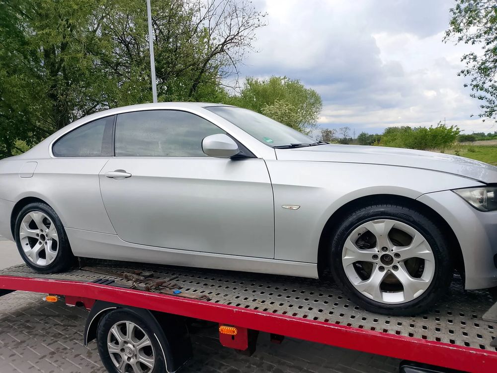 BMW 3 Series E90/E91/E92/E93 330d xDrive Edition Exclusive 2010