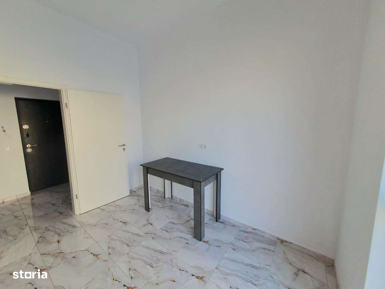 Intabulat, 2 camere decomandate, bloc tip vilă, Sânpetru - Imagine principală: 3/14