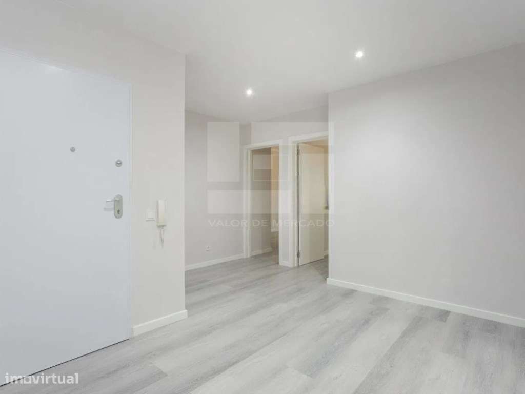 APARTAMENTO T2 - QUARTEIRA-6