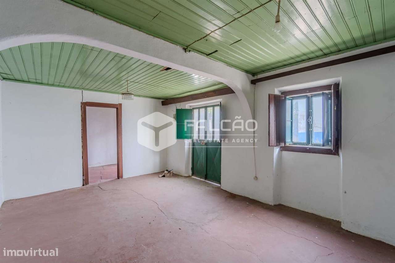 Moradia para Restaurar T2+2 Venda em Casével e Vaqueiros,Santarém-34