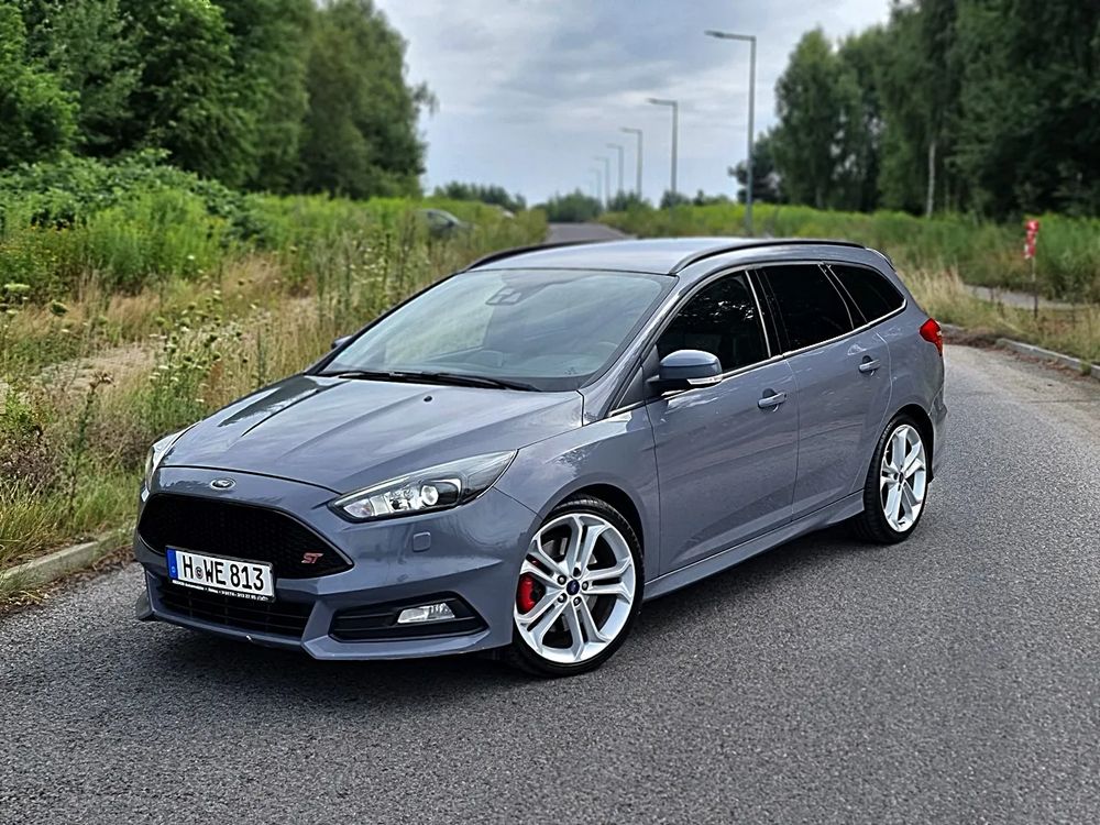 Ford Focus Mk3 (2010-2018) 2.0 TDCi ST 2017