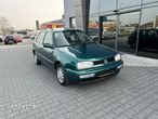 Volkswagen Golf - 2