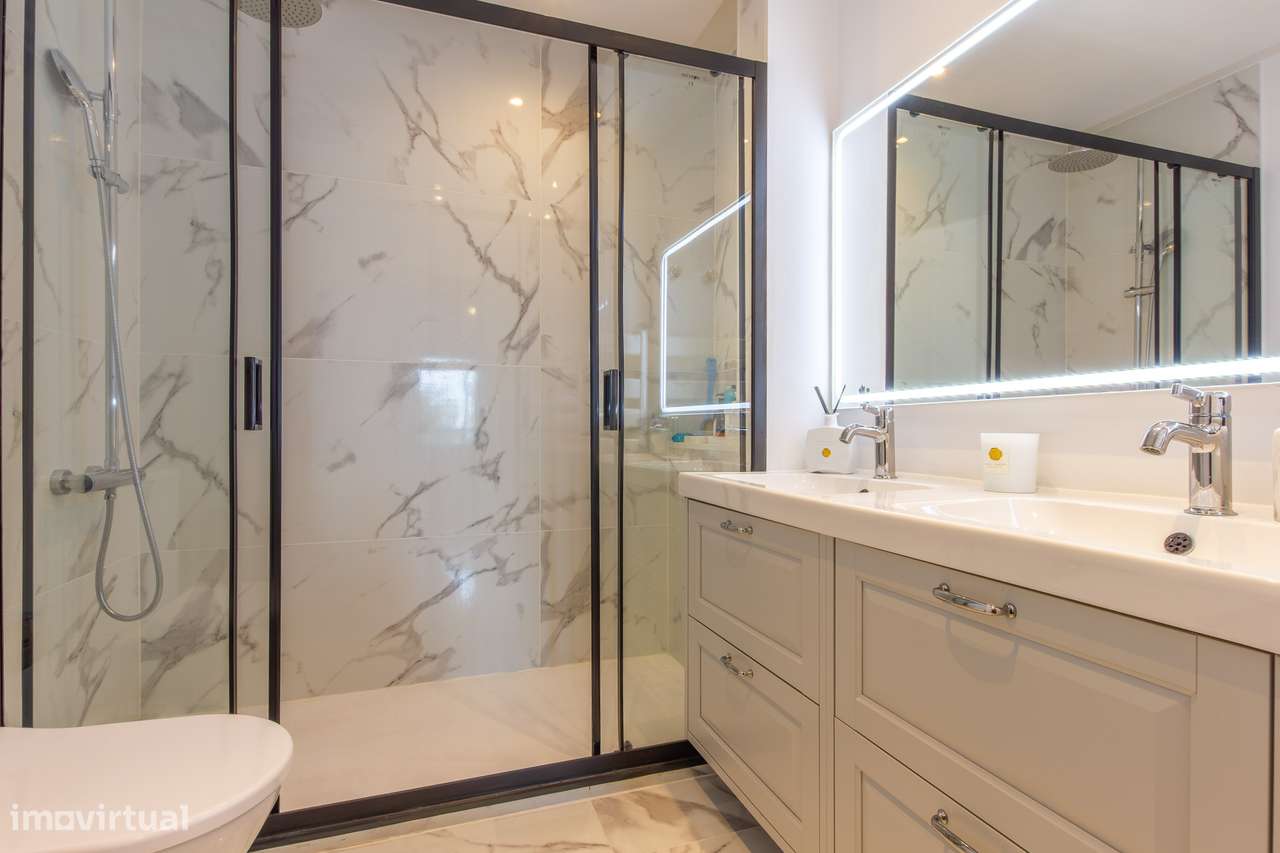 Apartamento T3 no Montijo com Localização Privilegiada-13