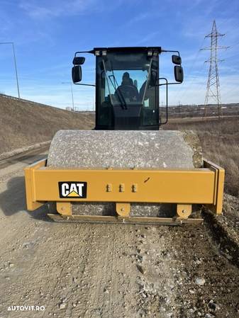 Caterpillar CS66B - 2