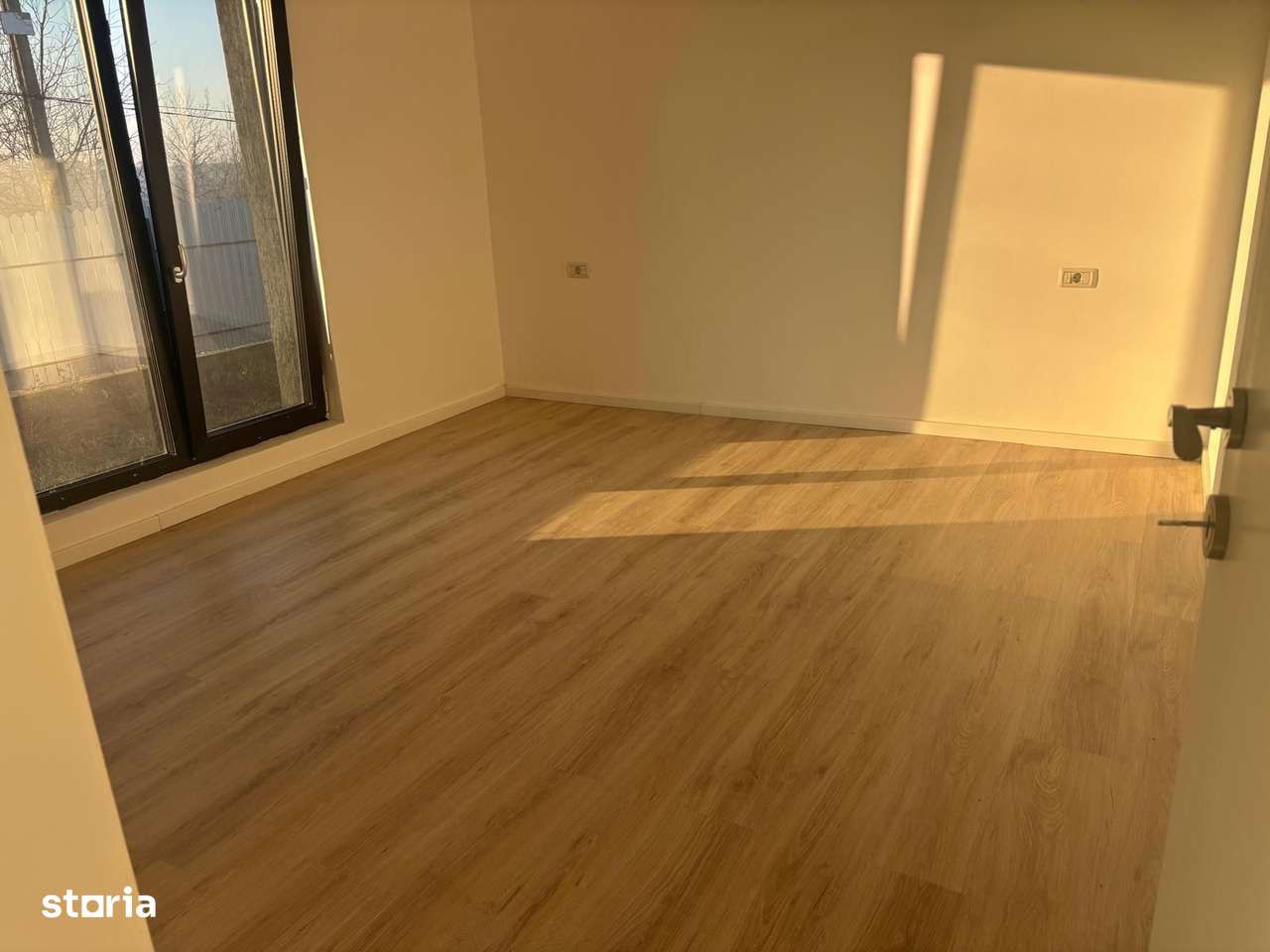 Casa pe parter, cu 3 camere, din caramida, in Bucium - Imagine principală: 5/8