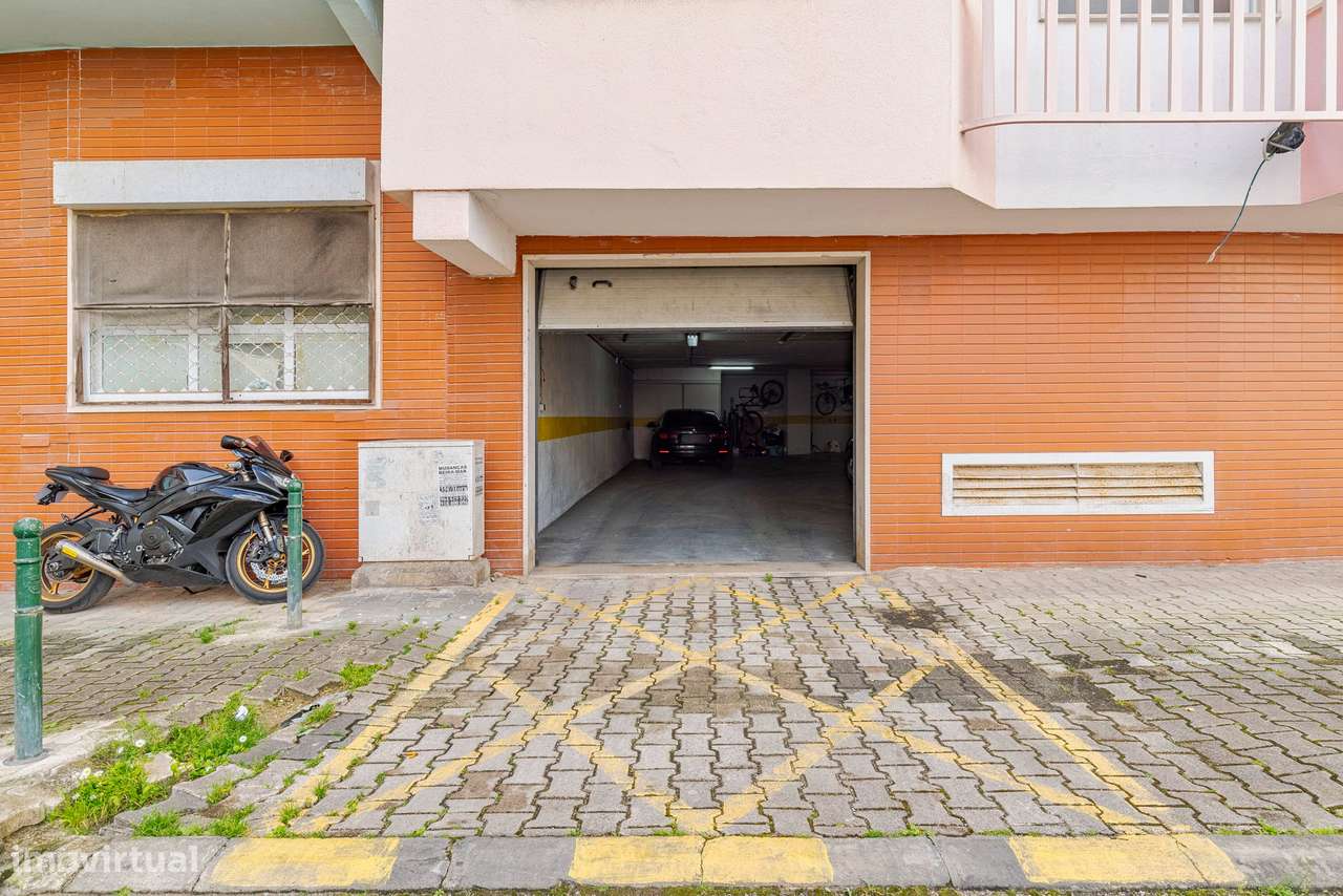 SANTA MARTA DO PINHAL - T2 com Garagem e Arrecadação!-23