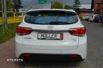 Hyundai i40 1.7 CRDi Comfort + - 6