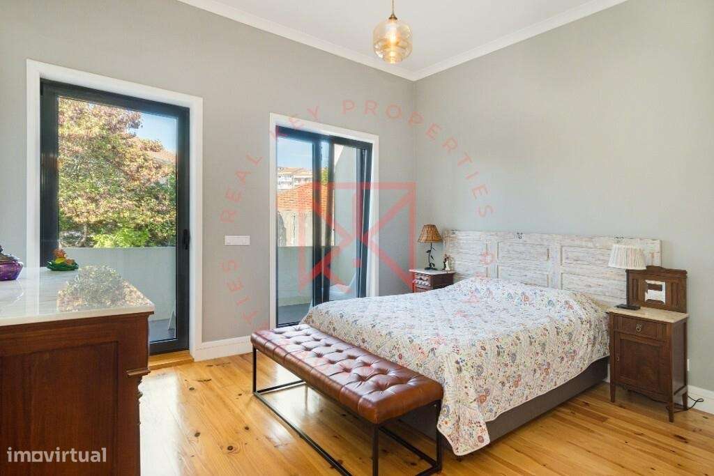 Moradia T4 situada na Boavista-18