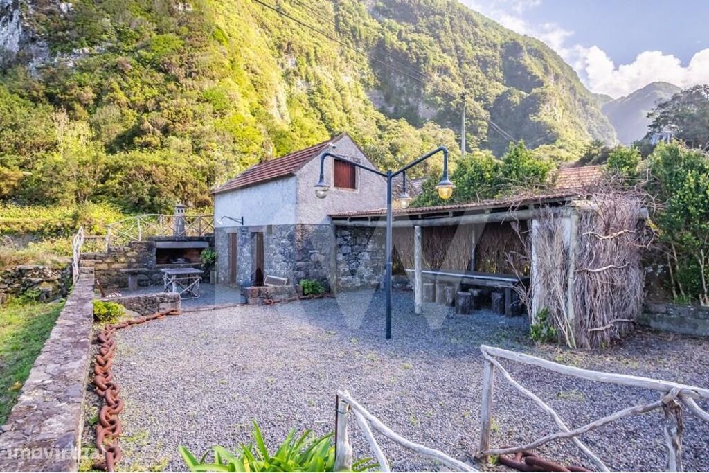 Moradia - Chão da Ribeira - Seixal - Porto Moniz - Ilha da Madeira