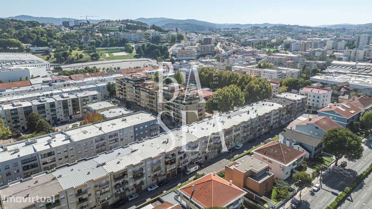 Apartamento T3 com garagem box em São José de São Lázaro Braga-19