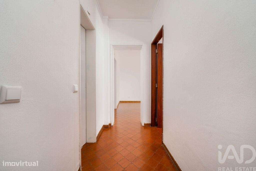 Apartamento T1 em Quarteira de 80,00 m2 - Grande imagem: 2/30