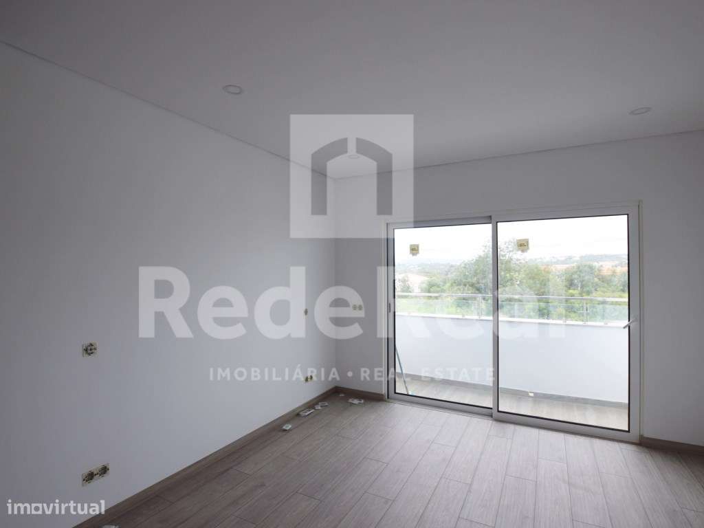 Excelente apartamento T3 no centro de Almancil. - Grande imagem: 4/24