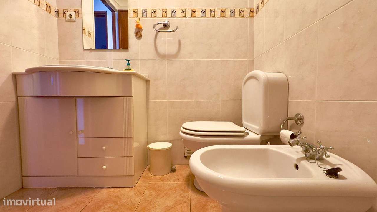 T3 transformado em T2 - vista mar - estacionamento - Torre Soleil-23