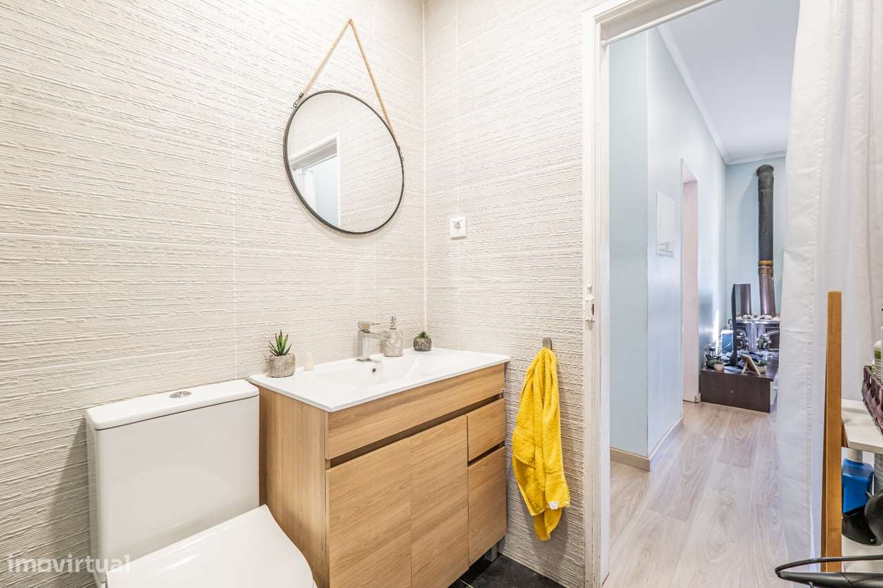 Moradia T3 com terraço e ar condicionado em Azeitão-11