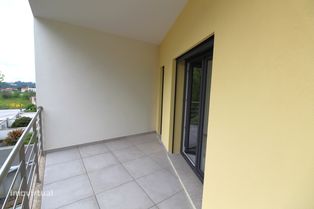 Apartamento Duplex T2+1 com Terraço - Grande imagem: 4/23