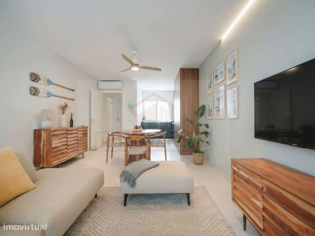 Apartamento T2 com rooftop e estacionamento - Mar à Vista - Grande imagem: 4/20