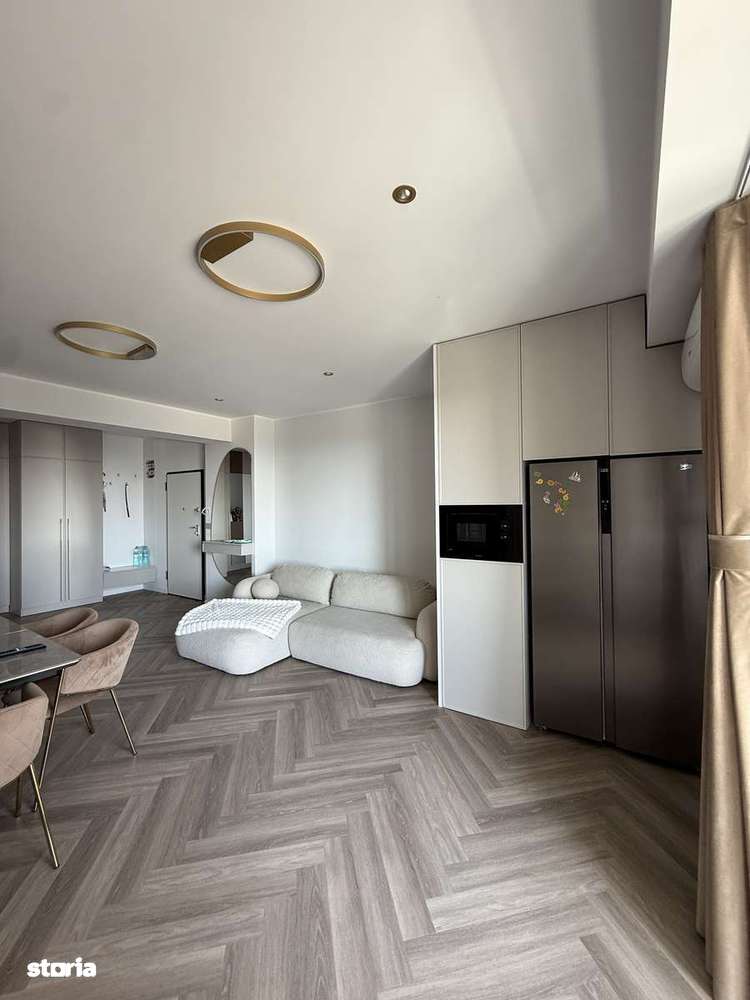 Vând apartament 3 camere - Imagine principală: 3/13