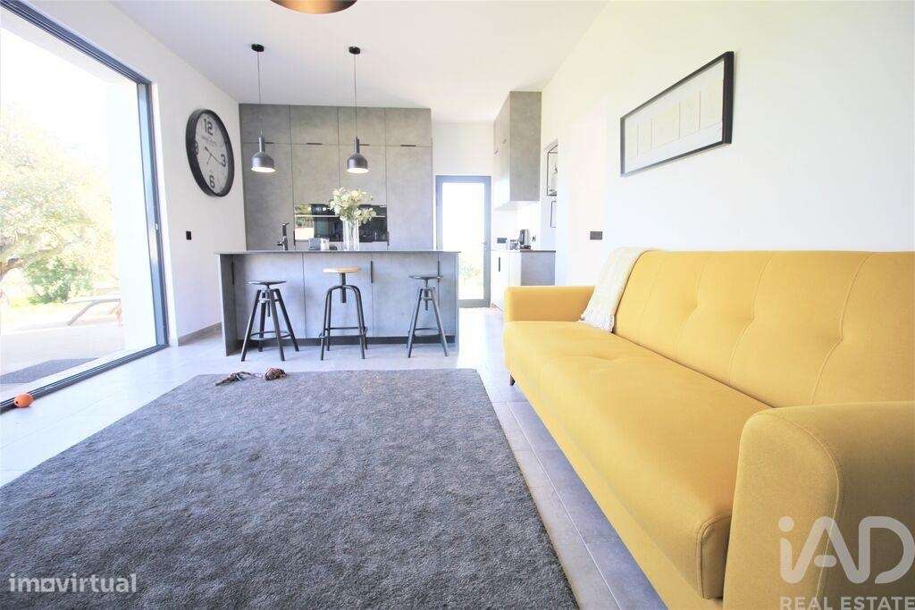 Casa / Villa T2 em Quarteira de 100,00 m2 - Grande imagem: 2/18