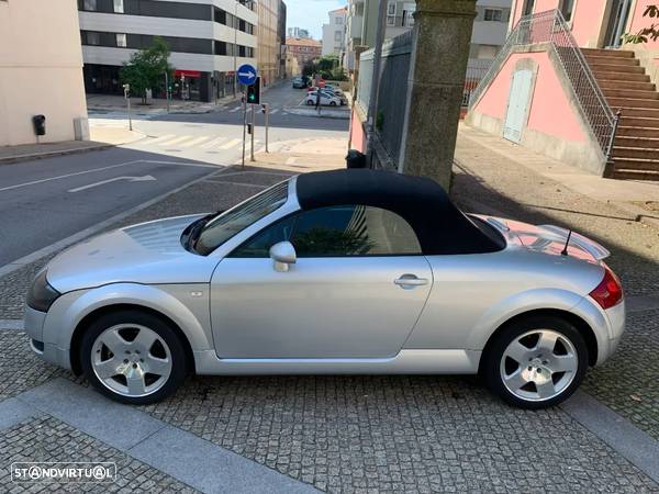 Audi TT Roadster 1.8 T - 24