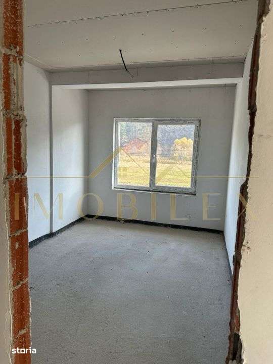 Casa individuala, semifinisata, zona Luna de Sus-8