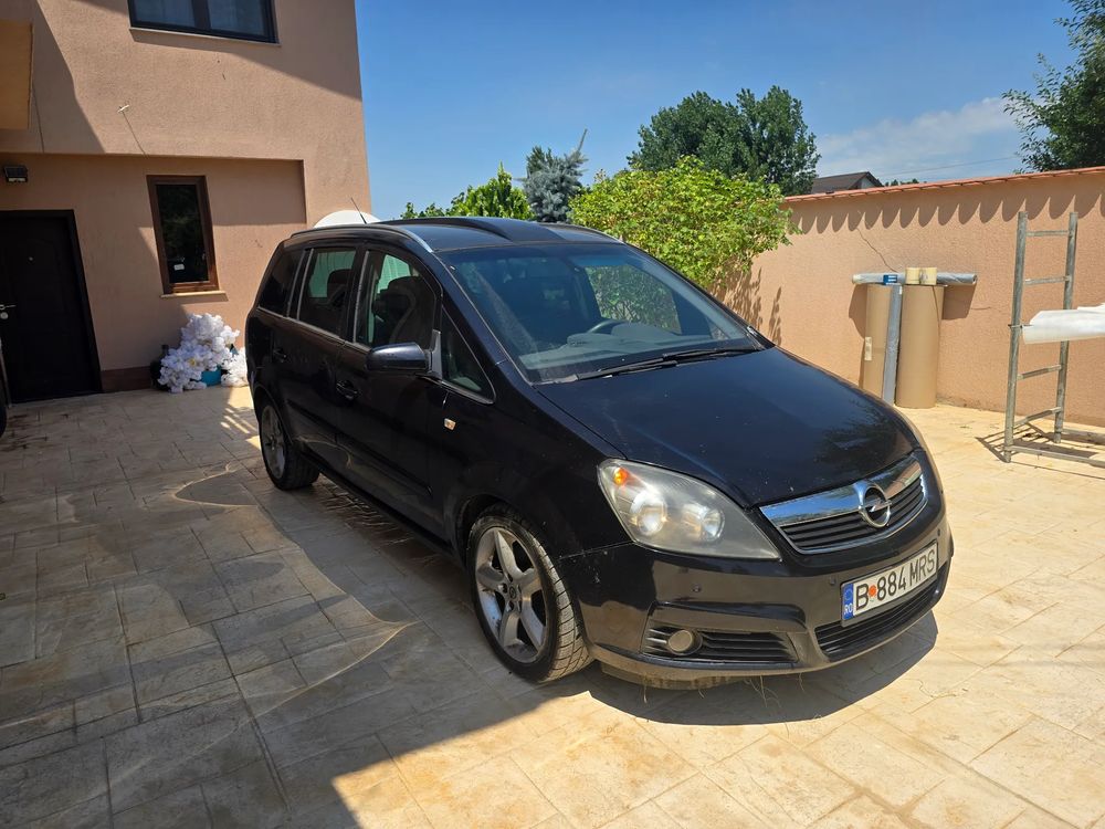 Opel Zafira B [2005 - 2010] 1.9 CDTI Cosmo 2007