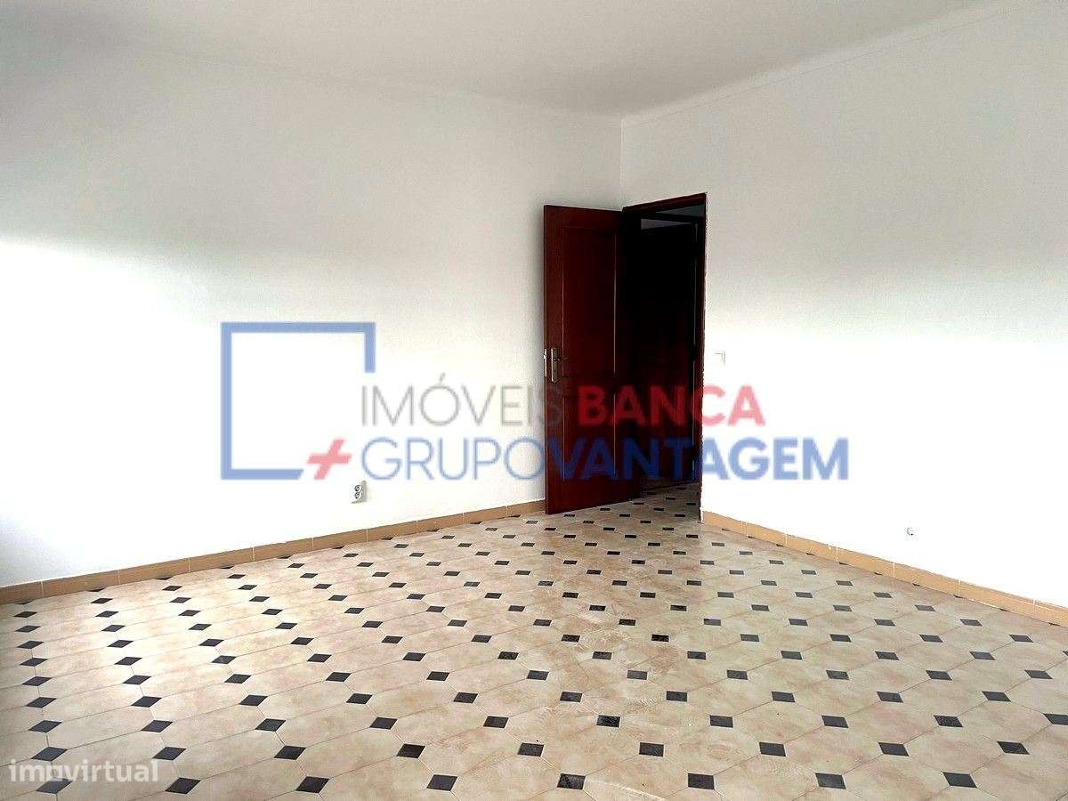 Apartamento T3 para venda na Moita - Grande imagem: 3/23