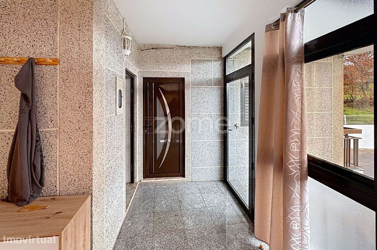 Moradia com Piscina, Quintal e Conforto Total a 8 km de Viseu - Grande imagem: 3/41