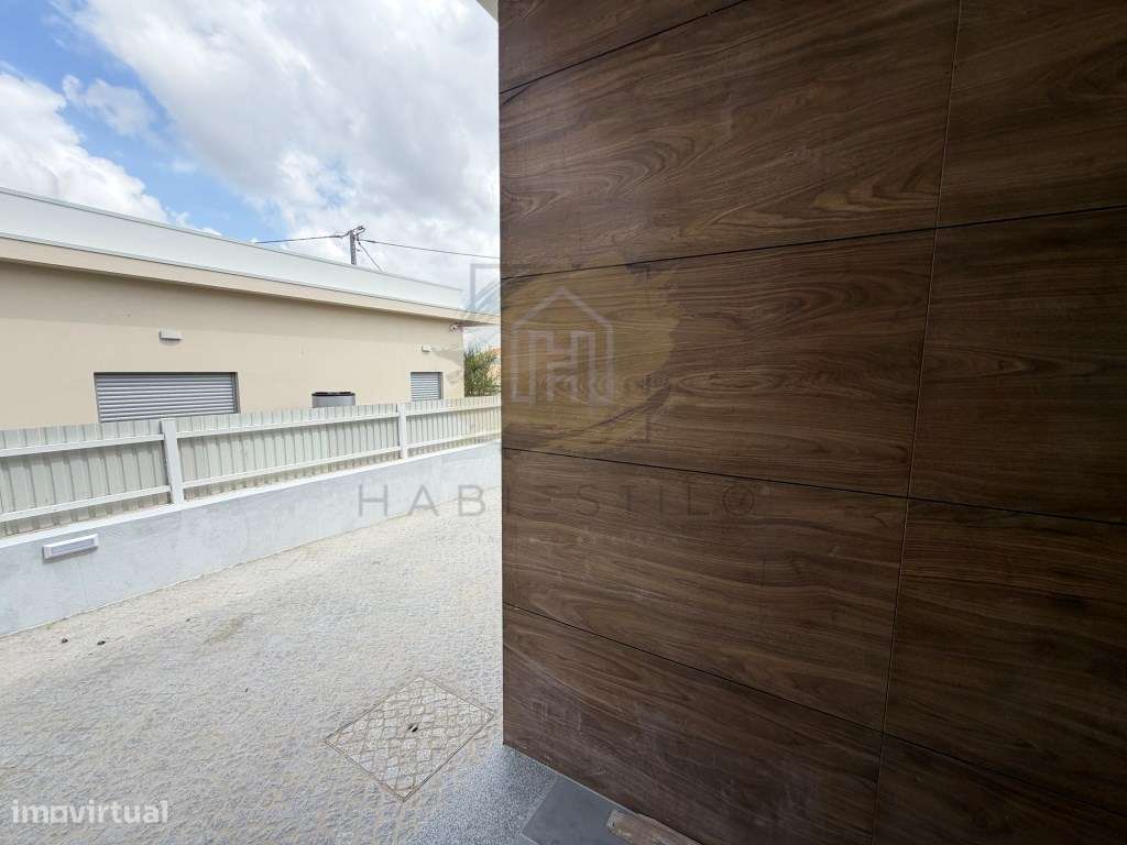 Moradia T3 Térrea de Arquitetura Moderna- Pinhal do General-6