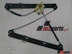 Elevador Direito/Frente Seminovo/ Original BMW X3 (E83) 51333448250 - 1