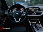 BMW Seria 3 330i xDrive Sport Line - 7