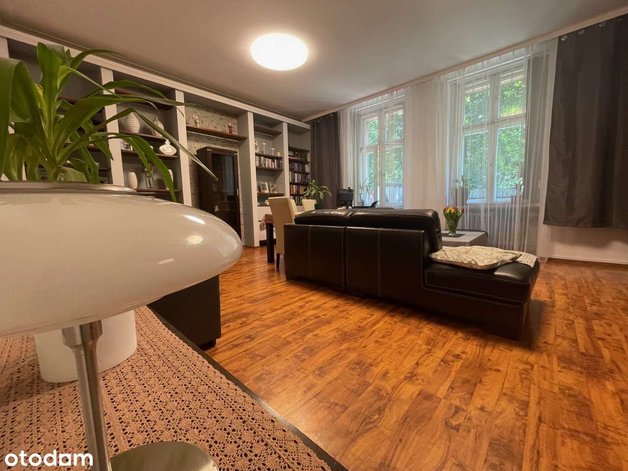 Mieszkanie  na sprzedaż - Bytom Centrum-1