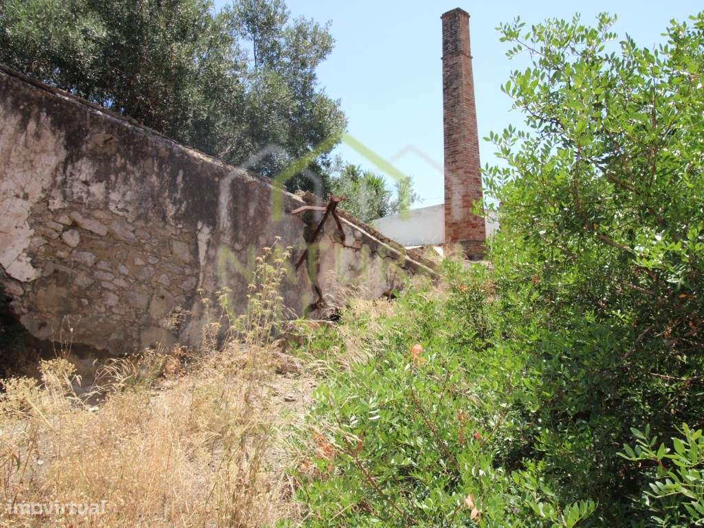 Antiga Fábrica em Almargens, São Brás de Alportel - Grande imagem: 5/25