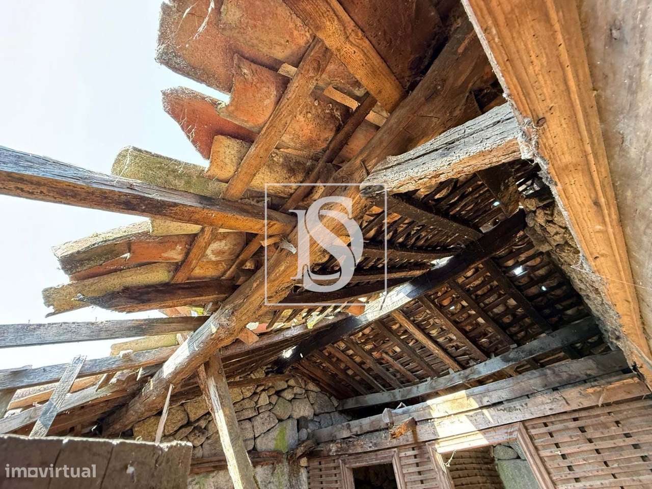 Moradia  para recuperação em Queirã - Grande imagem: 4/10