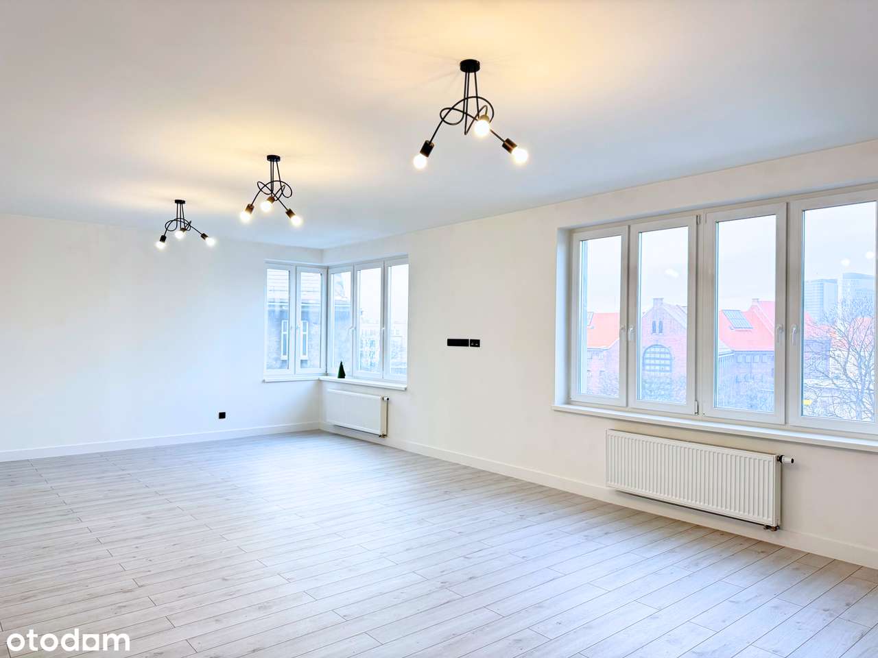 Wykończony apartament, 3 pokoje, Plac Andrzeja-0