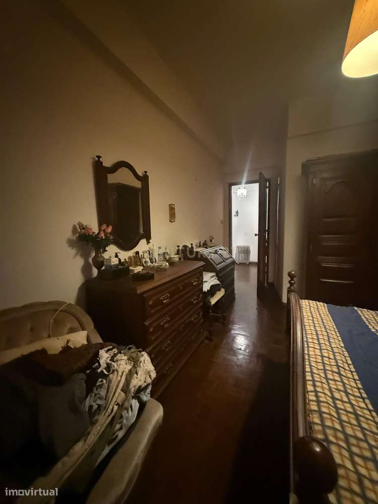 Mercado Benfica - T2+1 Para Remodelação - Grande imagem: 5/36