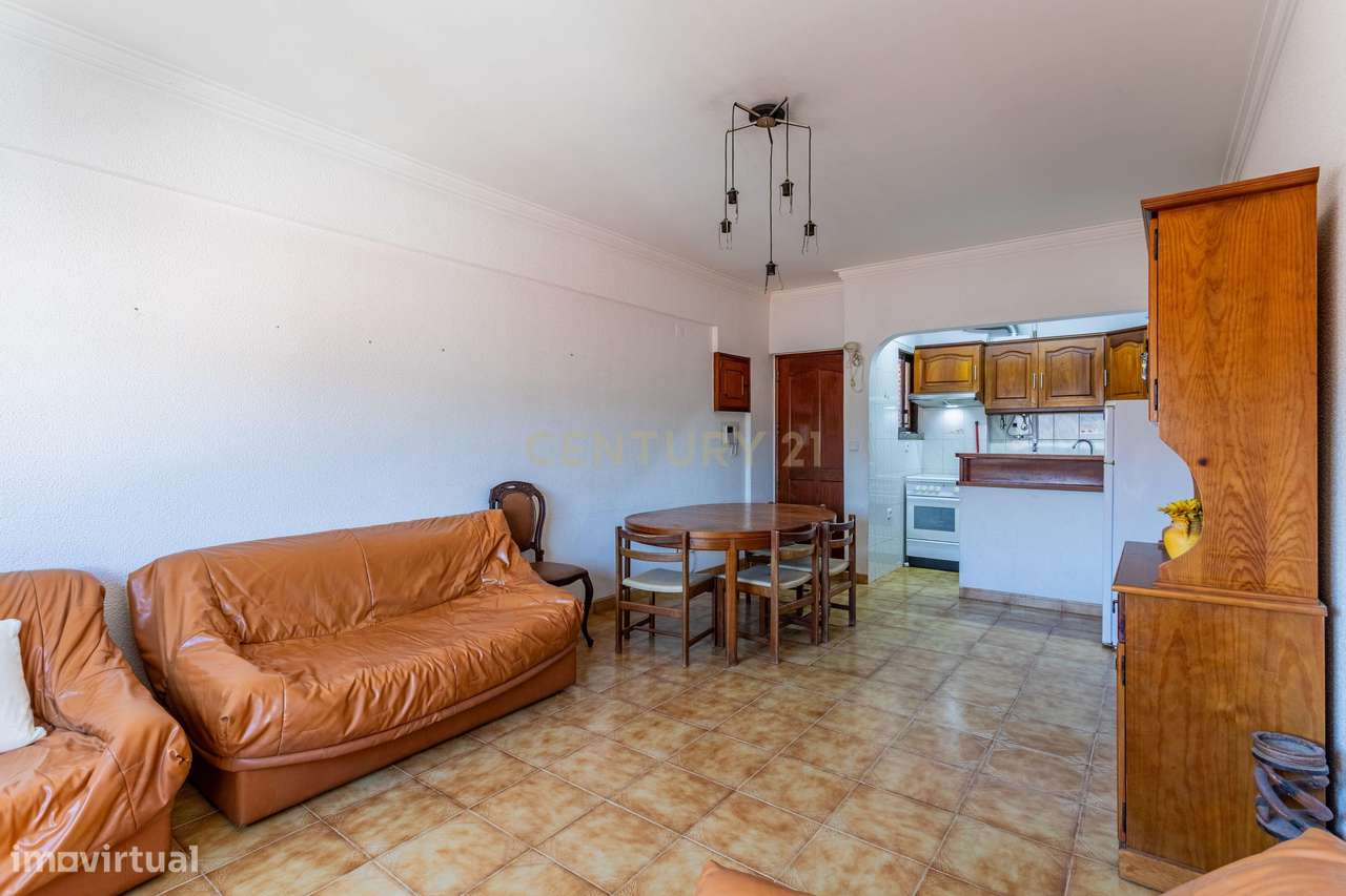 Apartamento T2 com garagem na Costa da Caparica - Grande imagem: 5/26