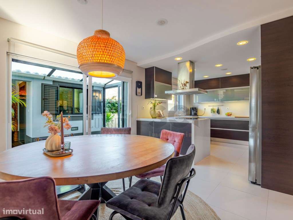 Moradia Independente T4 com piscina em Azeitão| Lote 857m2-15