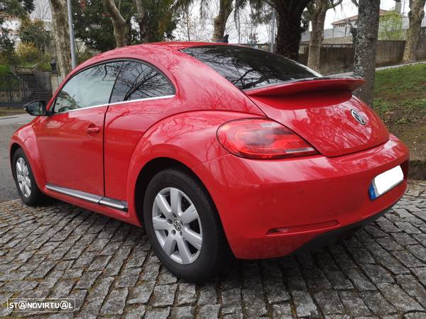 VW New Beetle - 6