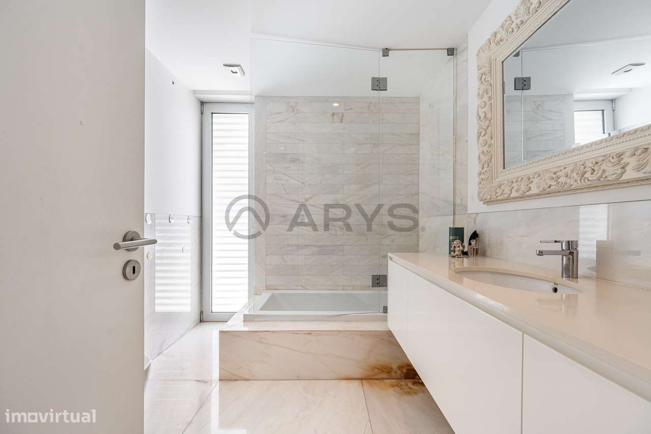 Moradia em Trandeiras, Braga-15